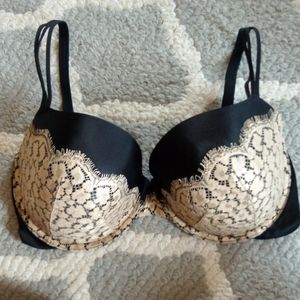 Victoria's Secret Very Sexy Lined Demi 36DDD